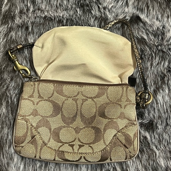 Coach Small Wristlet - Picture 5 of 5